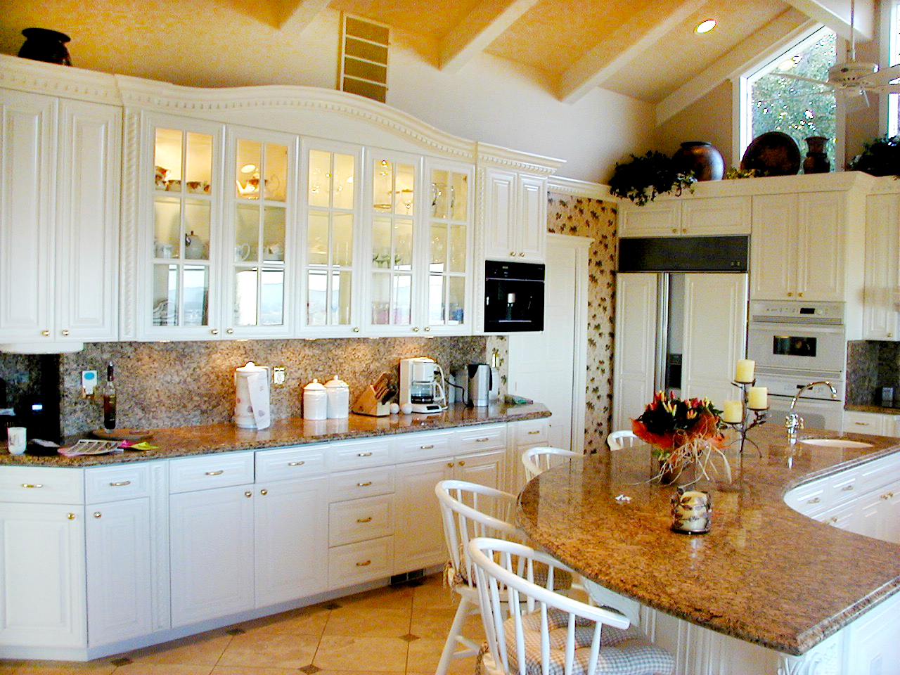 kitchen-cabinets
